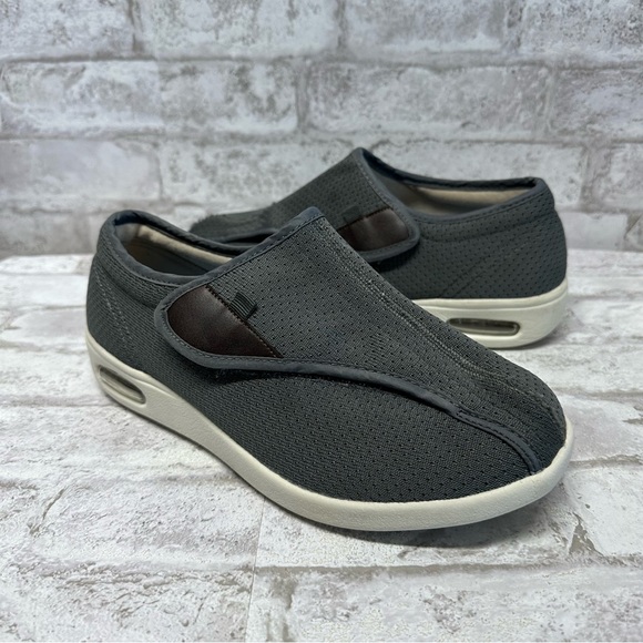 youyun | Shoes | Youyun Diabetic Shoes For Elderly Velcro Memory Foam Mens  7 Womens 8 | Poshmark